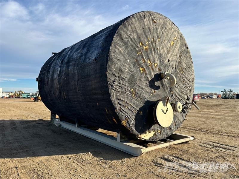 Red River Industries Skid Mounted Steel Tank Fuel and additive tanks