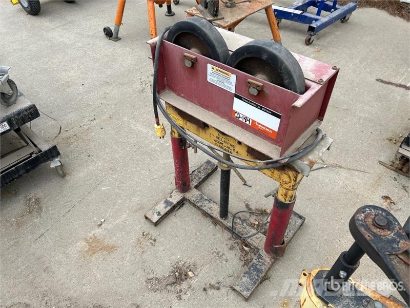 Red Rock LPP1-S-WD 1900 lbs Electric Roller Pipe Stand Equipamentos para Oleodutos