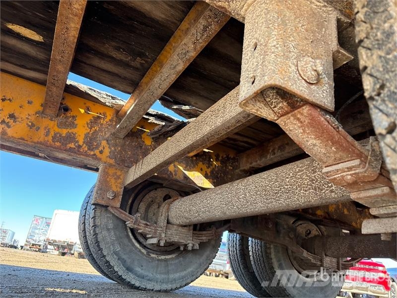 Redi Haul 25 ft T/A Equipment Trailer Vehicle transport trailers