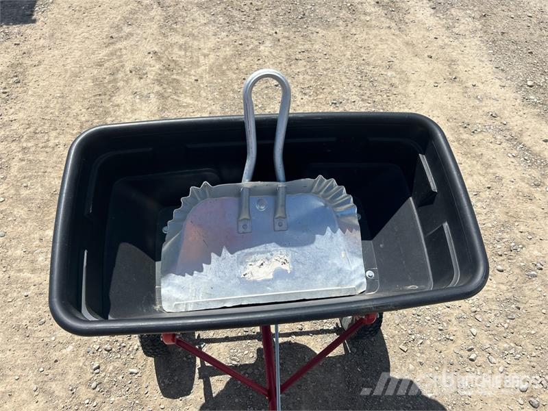 Redrock Pull-Type Broadcaster (Inoperable) Ostale komponente