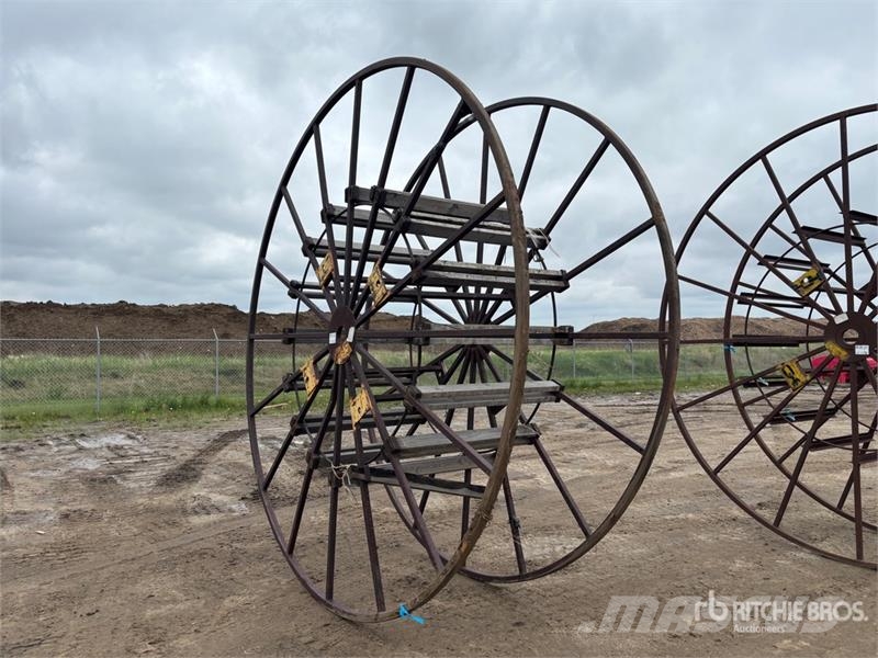  Reel Stand Комунални съоражения