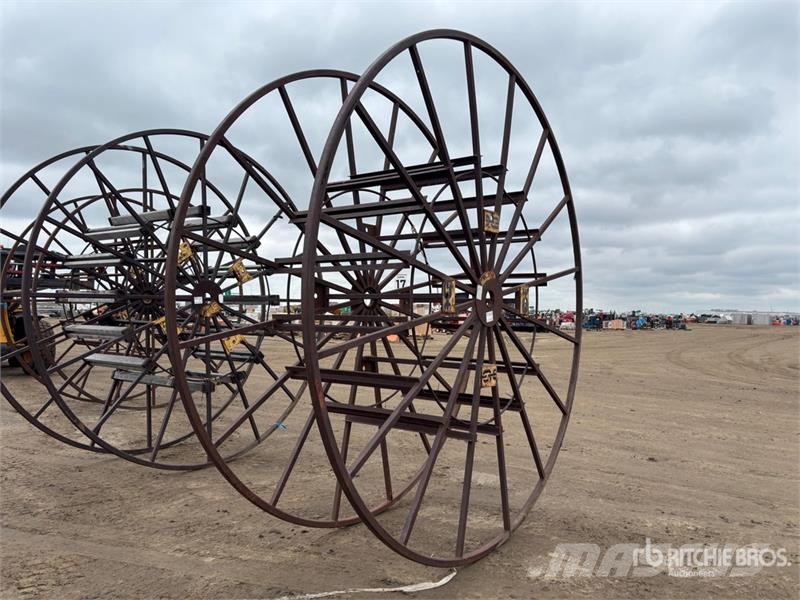  Reel Stand Комунални съоражения