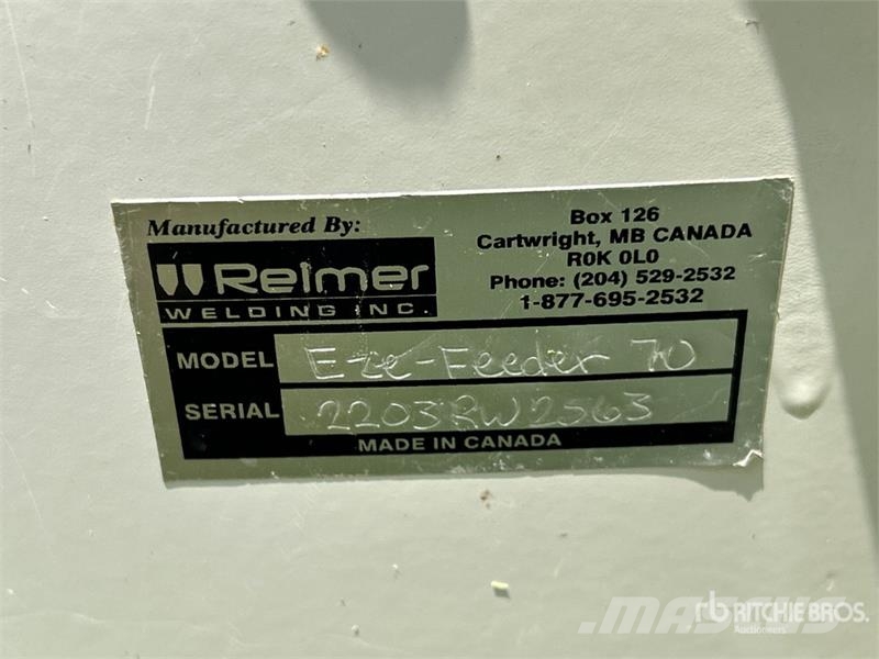  Reimer Eze-Feeder 70 Livestock Feeder Hranire animale