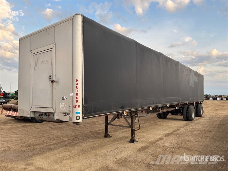 Reitnouer 48 ft T/A Spread Axle Curtain Side Trailer Curtainsideranhänger