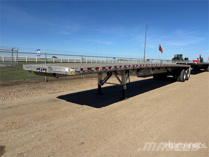 Reitnouer 48 ft T/A Spread Axle Flatbed Trailer Lavaperävaunut