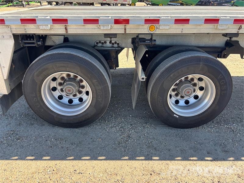 Reitnouer 48 ft T/A Spread Axle Flatbed Trailer Lavaperävaunut