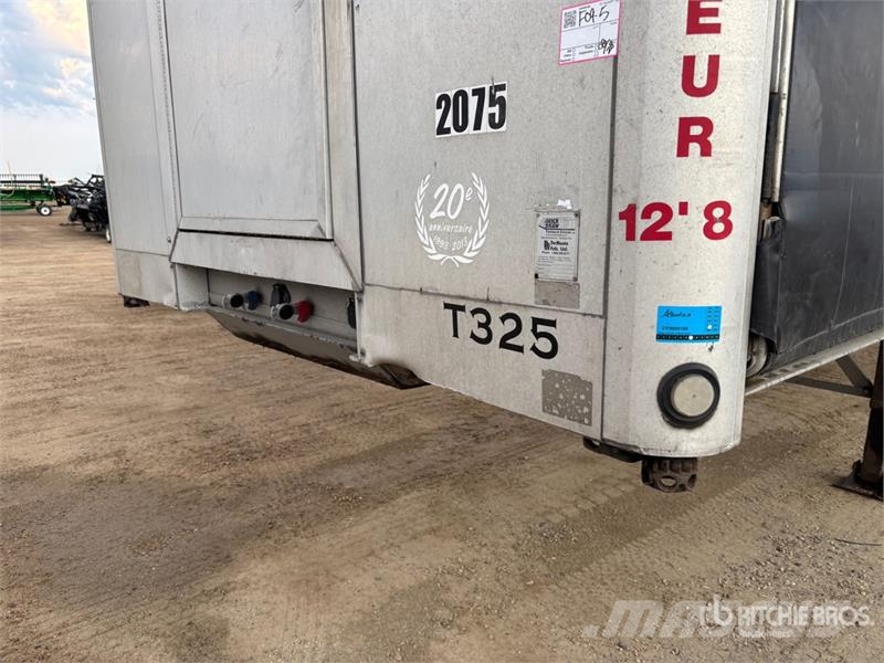 Reitnouer 48 ft T/A Spread Axle Curtain Side Trailer Curtainsideranhänger