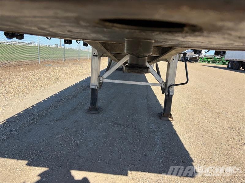 Reitnouer 48 ft T/A Spread Axle Flatbed Trailer Lavaperävaunut