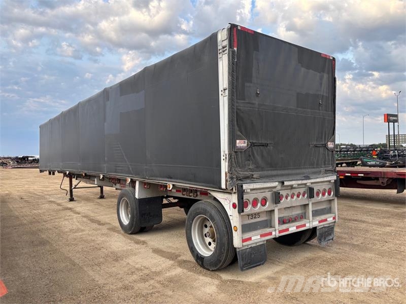 Reitnouer 48 ft T/A Spread Axle Curtain Side Trailer Curtainsideranhänger