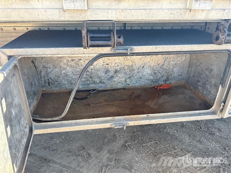 Reitnouer CK90 53 ft T/A Spread Axle Flatbed Trailer Vlakke laadvloer