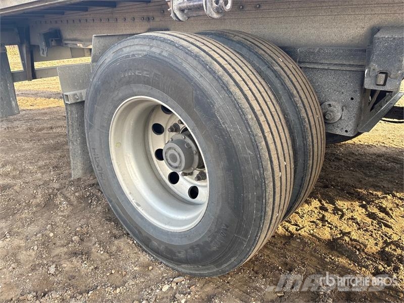 Reitnouer CK90 53 ft T/A Spread Axle Flatbed Trailer Причепи-платформи/бокове розвантаження