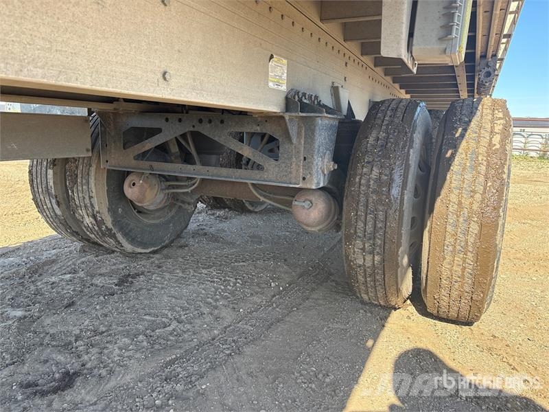 Reitnouer CK90 53 ft T/A Spread Axle Flatbed Trailer Vlakke laadvloer