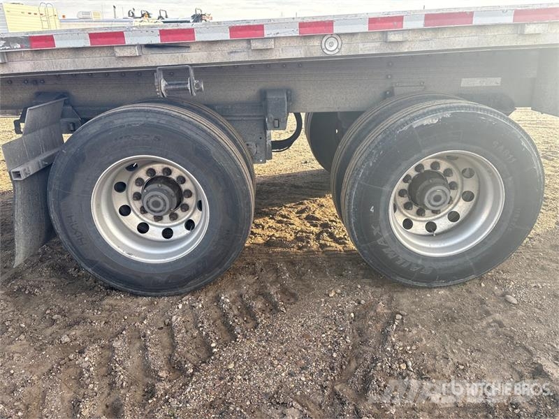 Reitnouer CK90 53 ft T/A Spread Axle Flatbed Trailer Причепи-платформи/бокове розвантаження