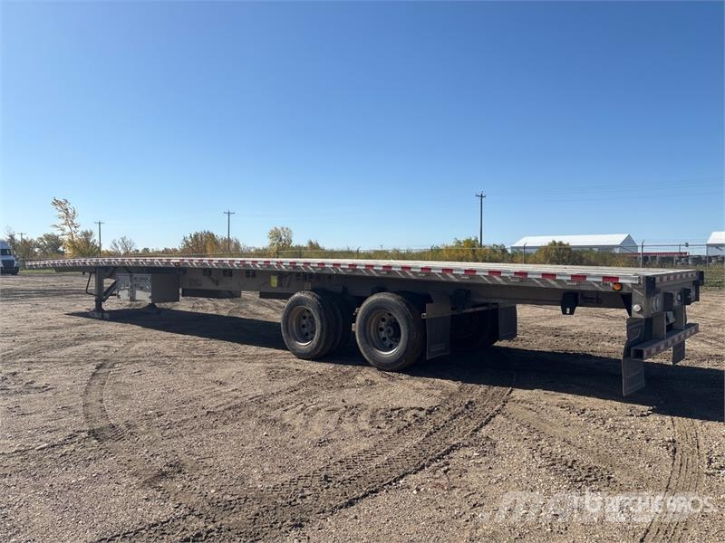 Reitnouer CK90 53 ft T/A Spread Axle Flatbed Trailer Vlakke laadvloer