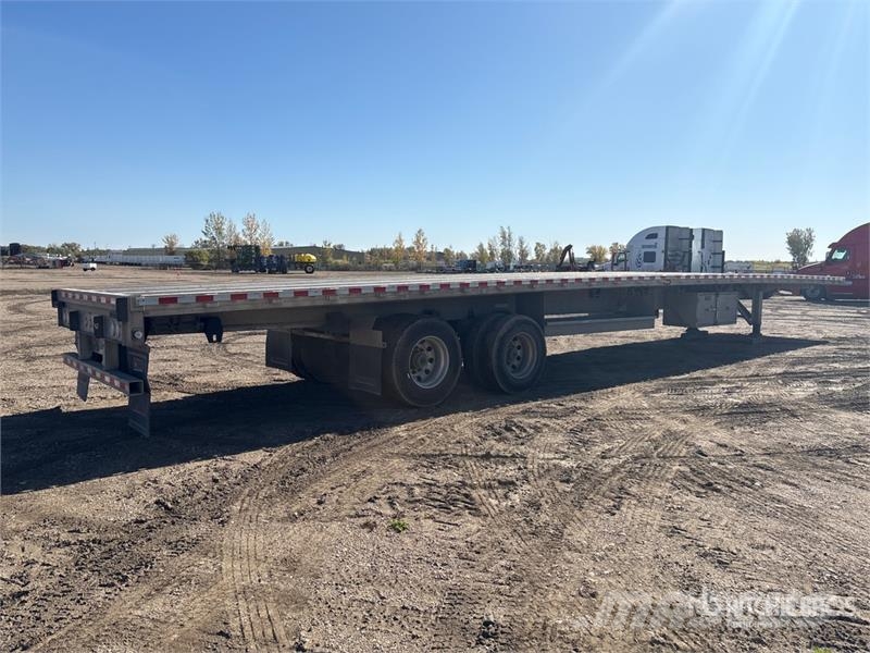 Reitnouer CK90 53 ft T/A Spread Axle Flatbed Trailer Vlakke laadvloer