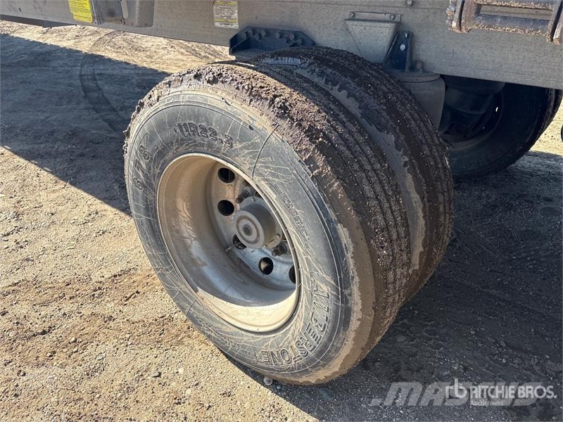 Reitnouer CK90 53 ft T/A Spread Axle Flatbed Trailer Vlakke laadvloer