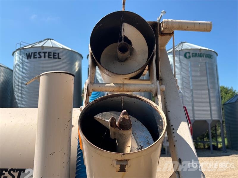 REM Manufacturing Ltd. Midwest 252 Grain Vac Secadores de grãos