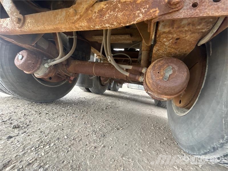 Remtec 31169 L Super B-Train Lead Tanker Trailer مقطورات ذات صهاريج