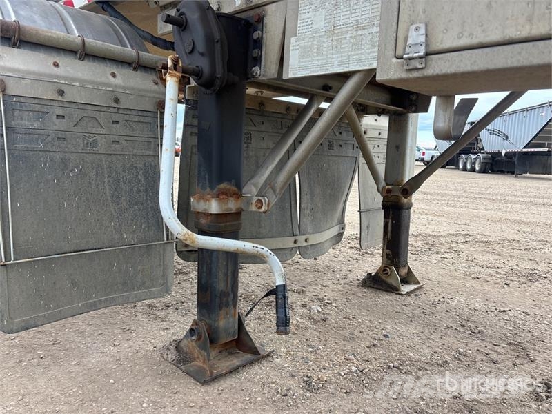 Remtec 31169 L Tri/A Super B-Train Lead Tanker Trailer Prikolice cisterne
