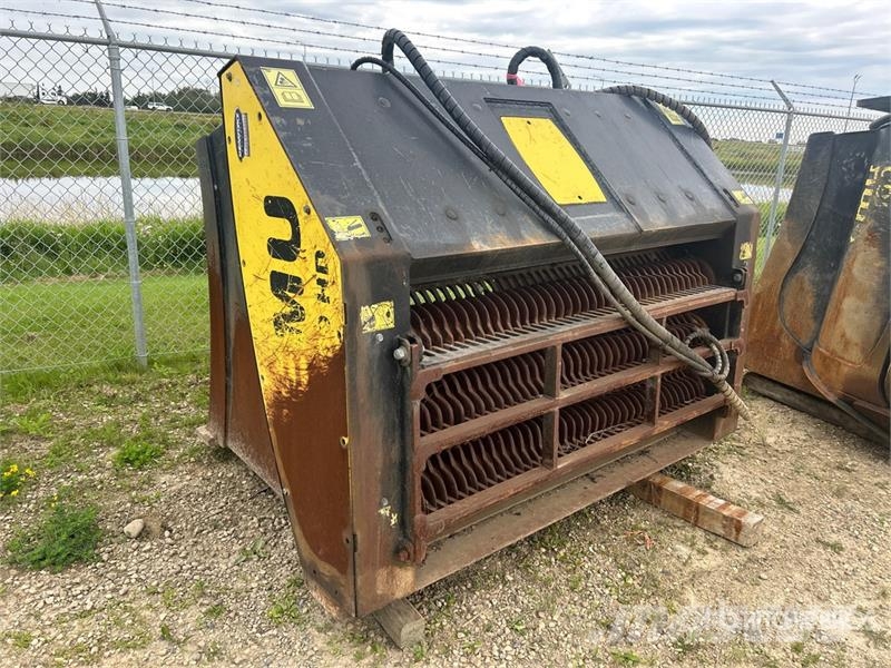 Remu EE3160HD 80 in Excavator Screening Bucket دلاء فحص