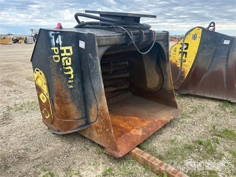 Remu PD3160HD 80 in Excavator Screening Bucket دلاء فحص