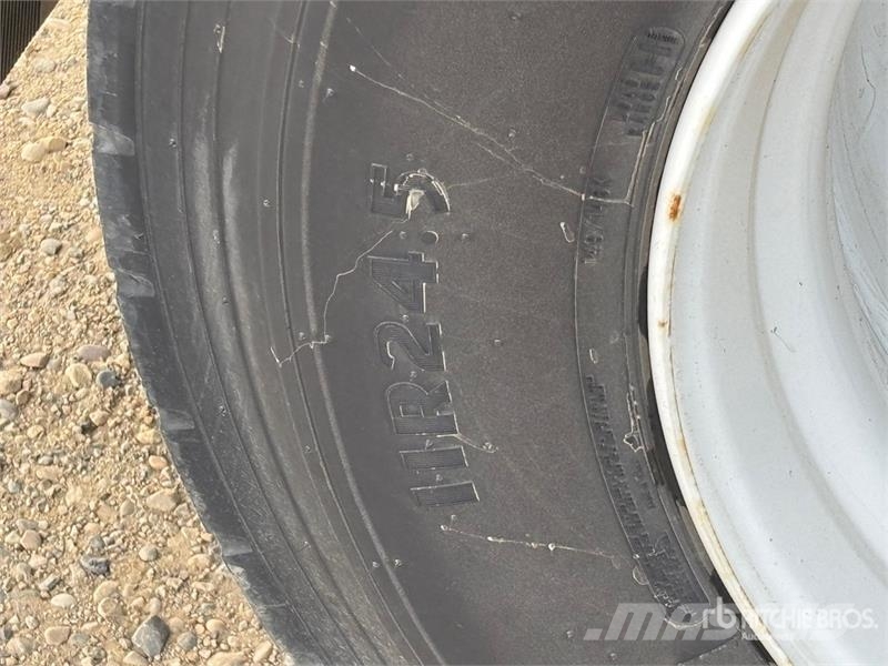 Renn 16 ft T/A Lead Side Dump Trailer Самоскиди