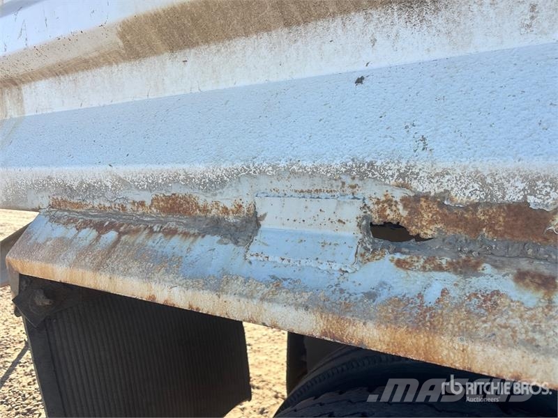 Renn 17 ft Tri/A Pup Dump Trailer Tipper trailers