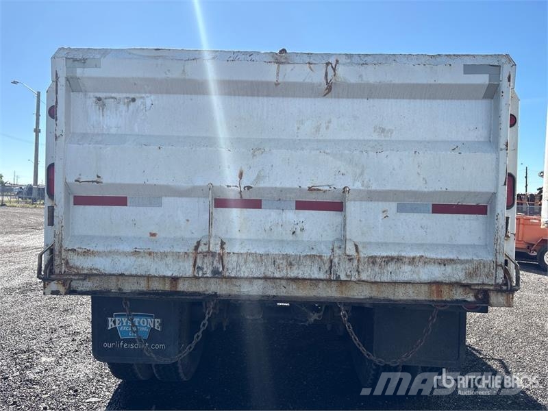 Renn 17 ft Tri/A Pup End Dump Trailer Remorque benne