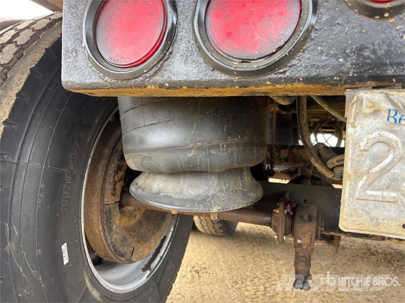 Renn 32 ft Tri/A End Dump Trailer Самоскиди