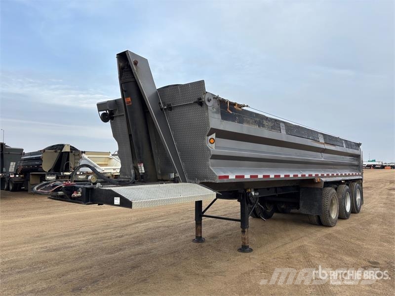 Renn 32 ft Tri/A End Dump Trailer Самоскиди