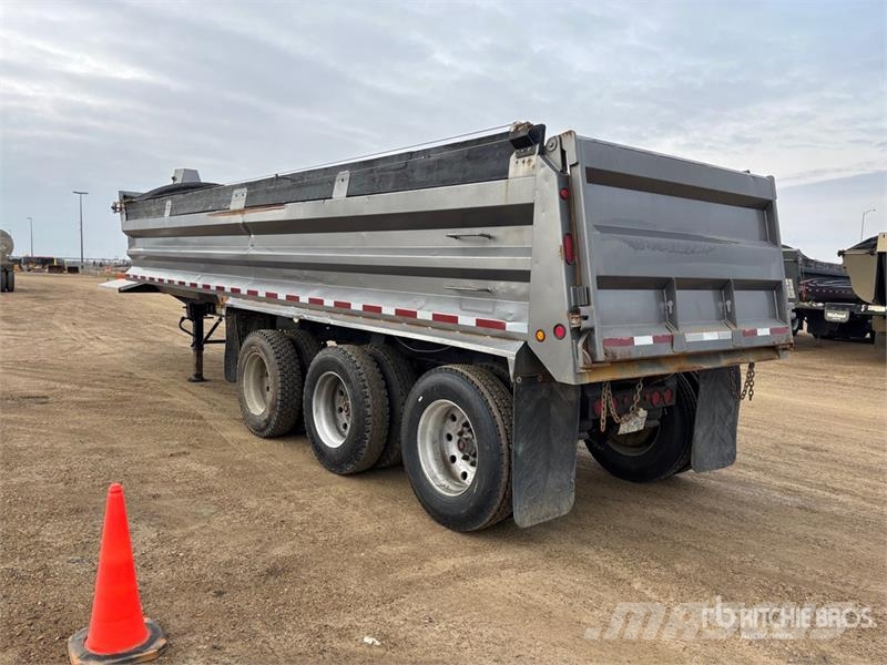 Renn 32 ft Tri/A End Dump Trailer Самоскиди