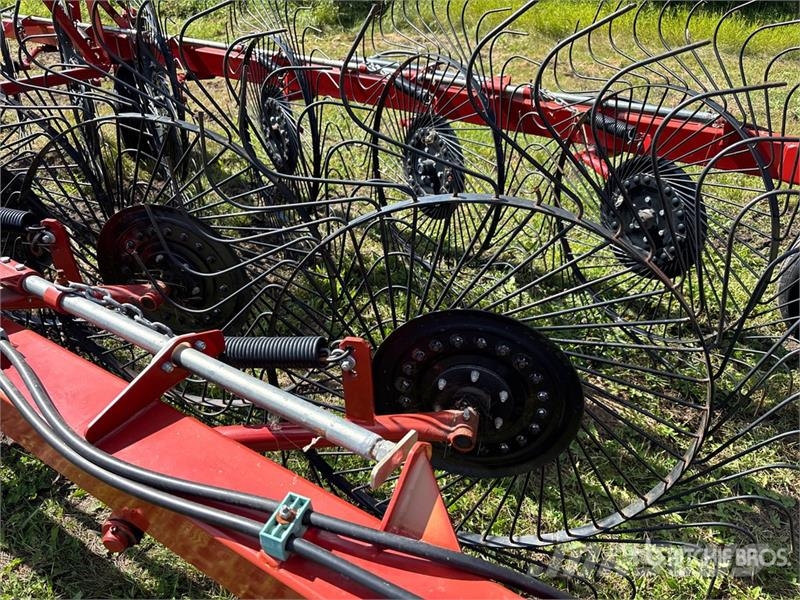 Renn 912 12 Wheel Hay Rake مكابس وميبسات التبن