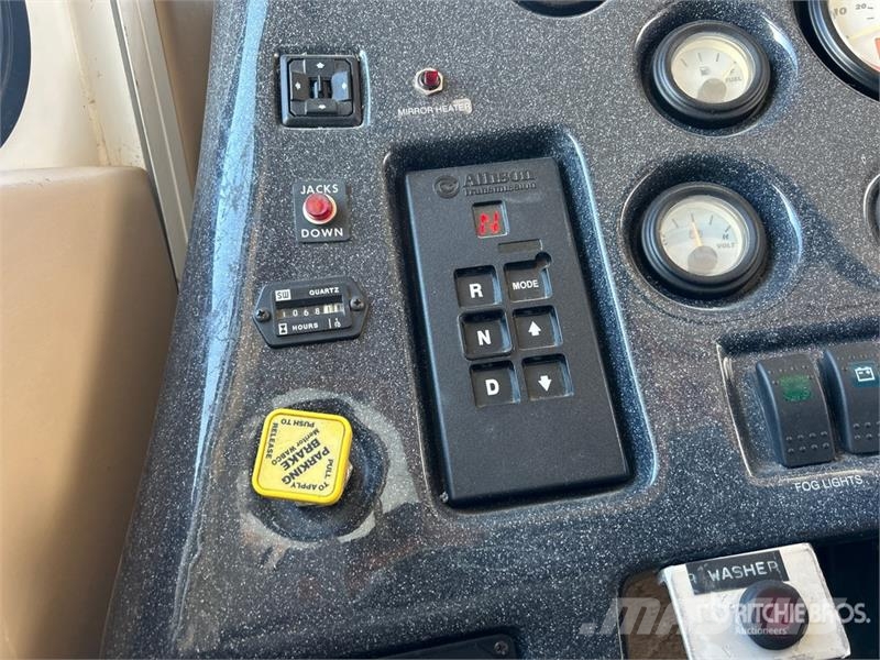  Rexhall RoseAir Motor Home キャンピングカーとキャラバン