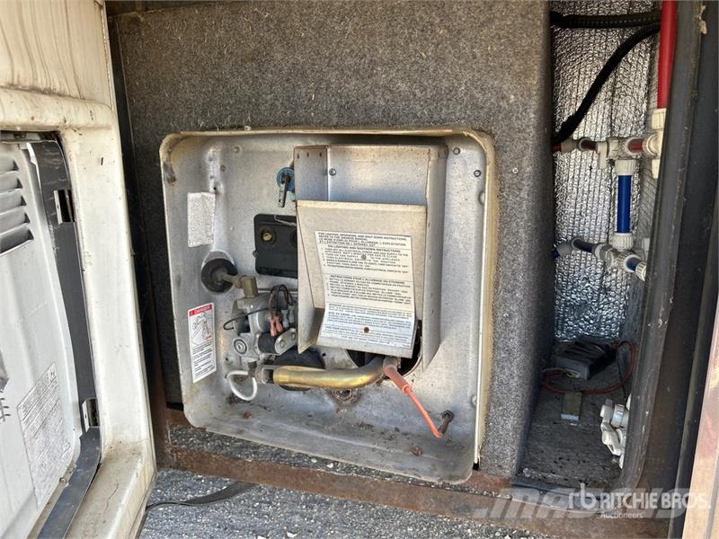  Rexhall RoseAir Motor Home キャンピングカーとキャラバン
