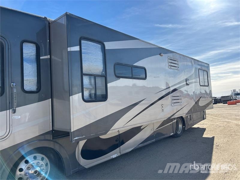  Rexhall RoseAir Motor Home キャンピングカーとキャラバン