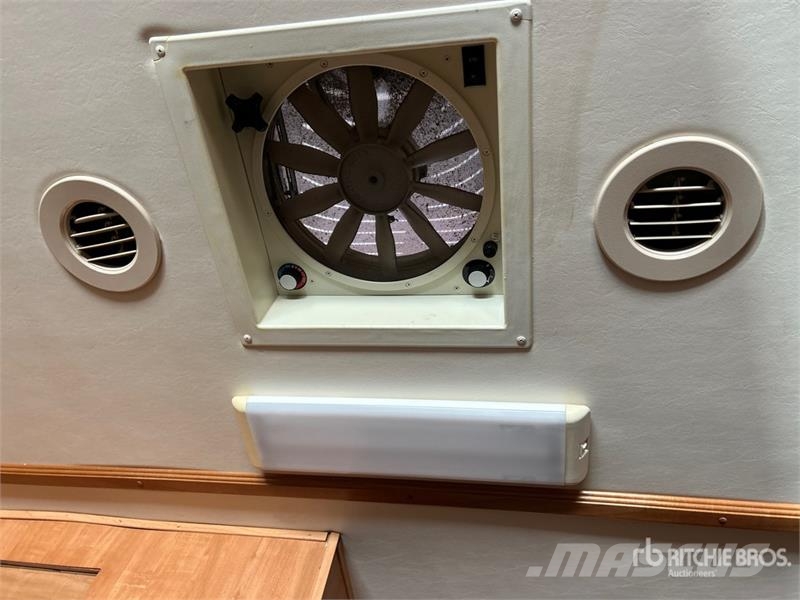  Rexhall RoseAir Motor Home キャンピングカーとキャラバン