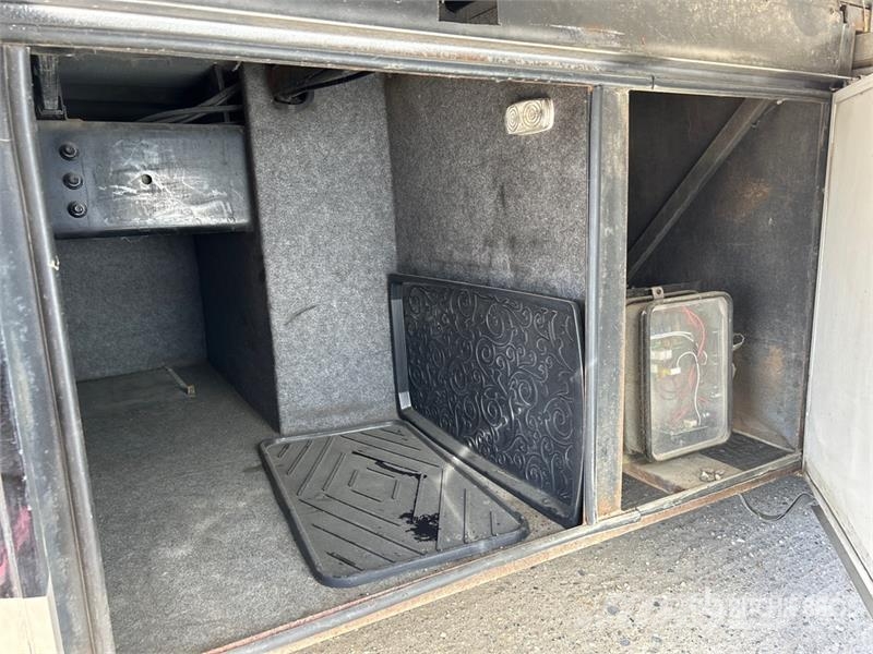  Rexhall RoseAir Motor Home キャンピングカーとキャラバン