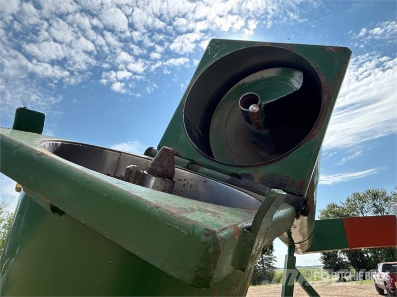 Richiger EA-240 9 ft Grain Extractor 穀物清掃設備
