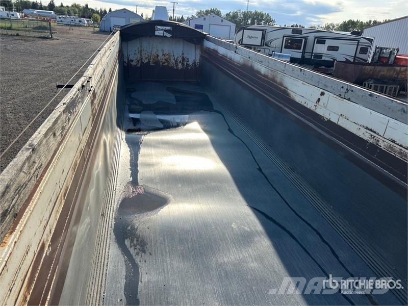  Ridgemar 35 ft Tri/A End Dump Trailer Bañera
