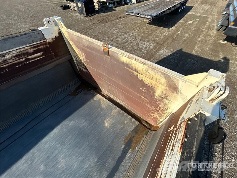  Ridgemar 35 ft Tri/A End Dump Trailer Bañera