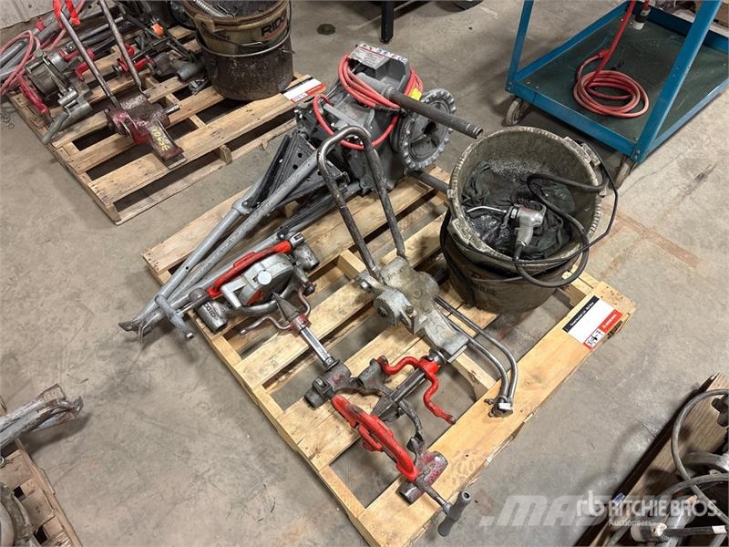  Ridgid 300-T2 Pipeline equipment