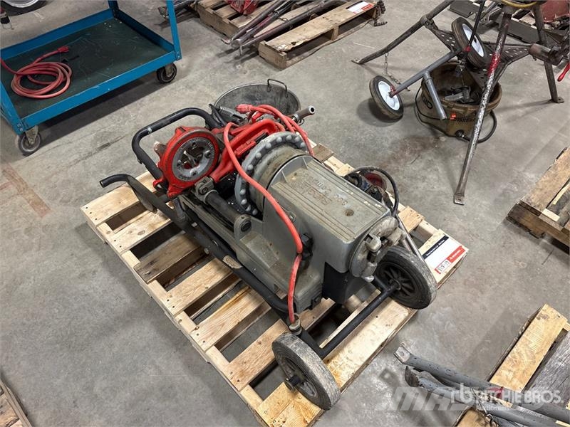  Ridgid 300-T2 Pipeline equipment