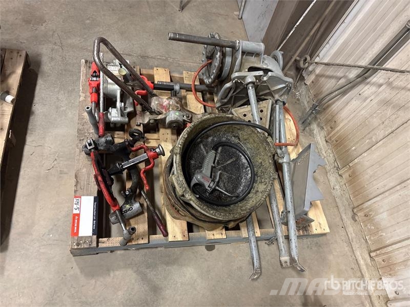 Ridgid 300-T2 Pipeline equipment