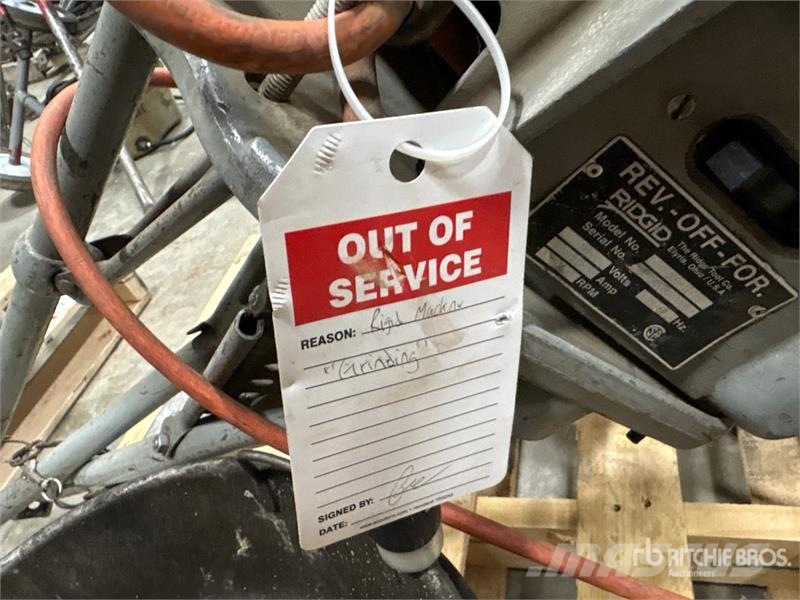  Ridgid 300-T2 Pipeline equipment