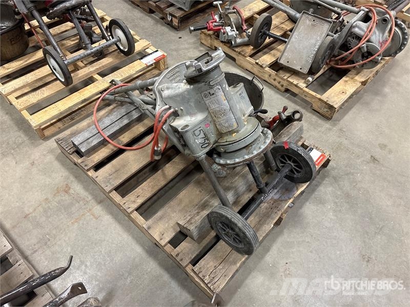 Ridgid 300-T2 Pipeline equipment