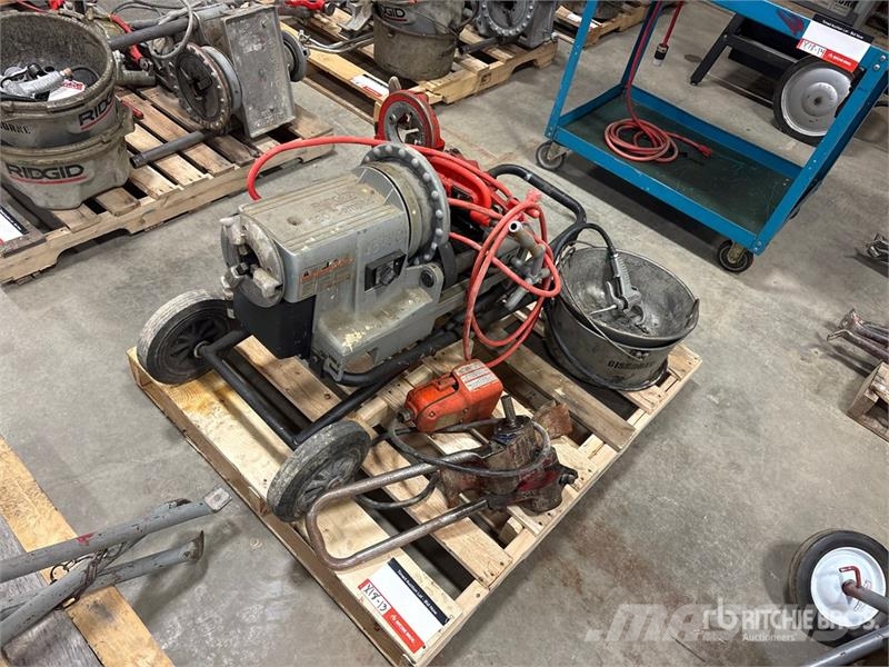  Ridgid 300-T2 Pipeline equipment
