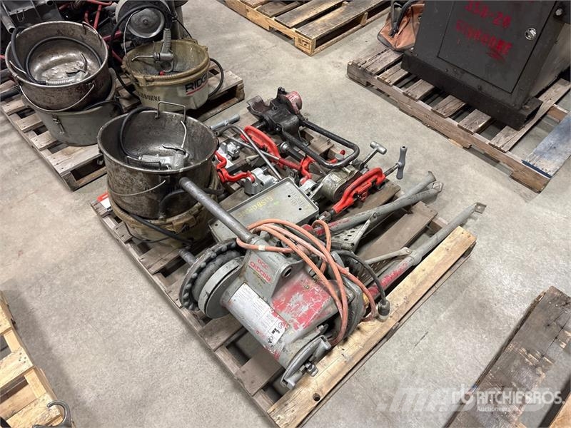  Ridgid 300-T2 Pipeline equipment