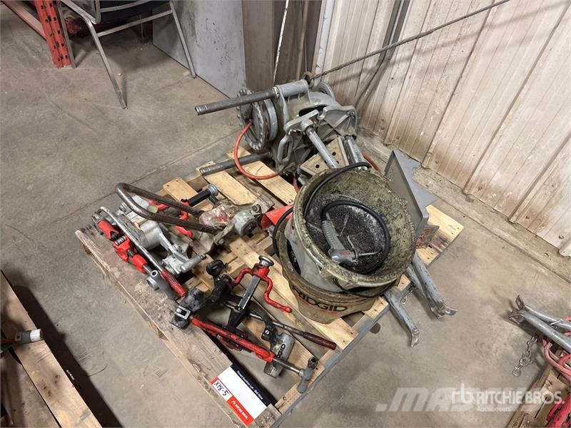 Ridgid 300-T2 Pipeline equipment