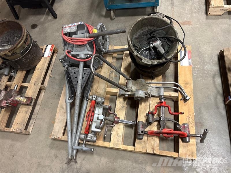  Ridgid 300-T2 Pipeline equipment
