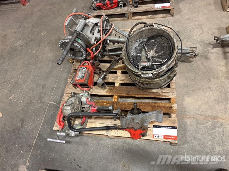  Ridgid 300-T2 Pipeline equipment